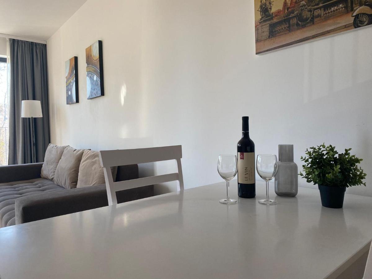 Brand New Apartment With Outdoor Swimming Pool 瓦爾納 外观 照片